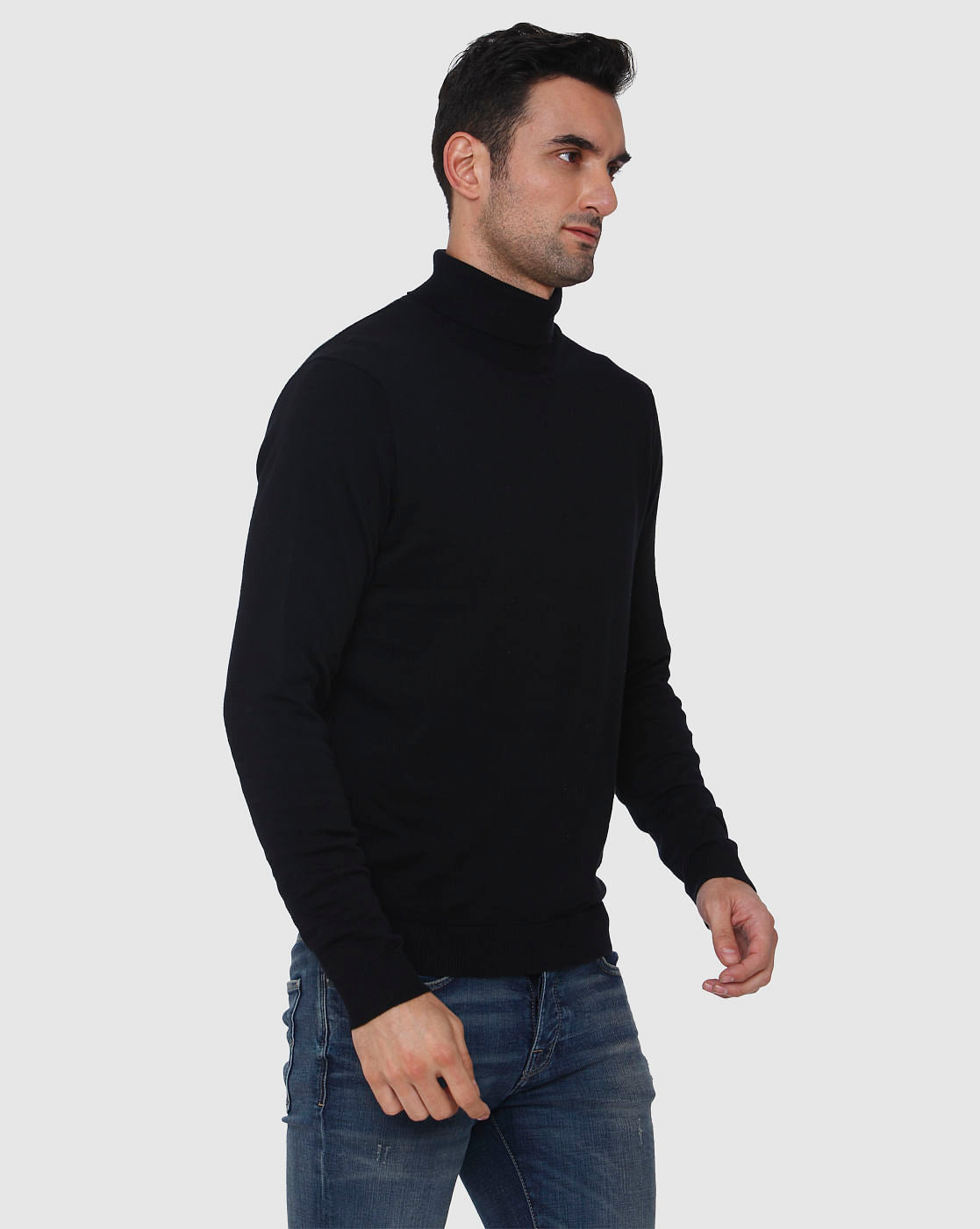 Black Pullover