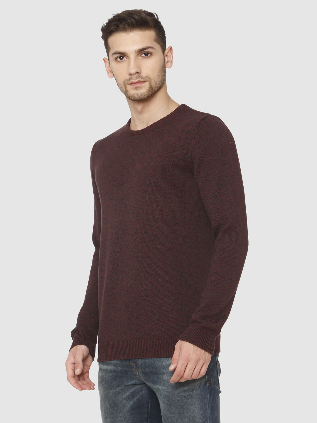 Red Pullover