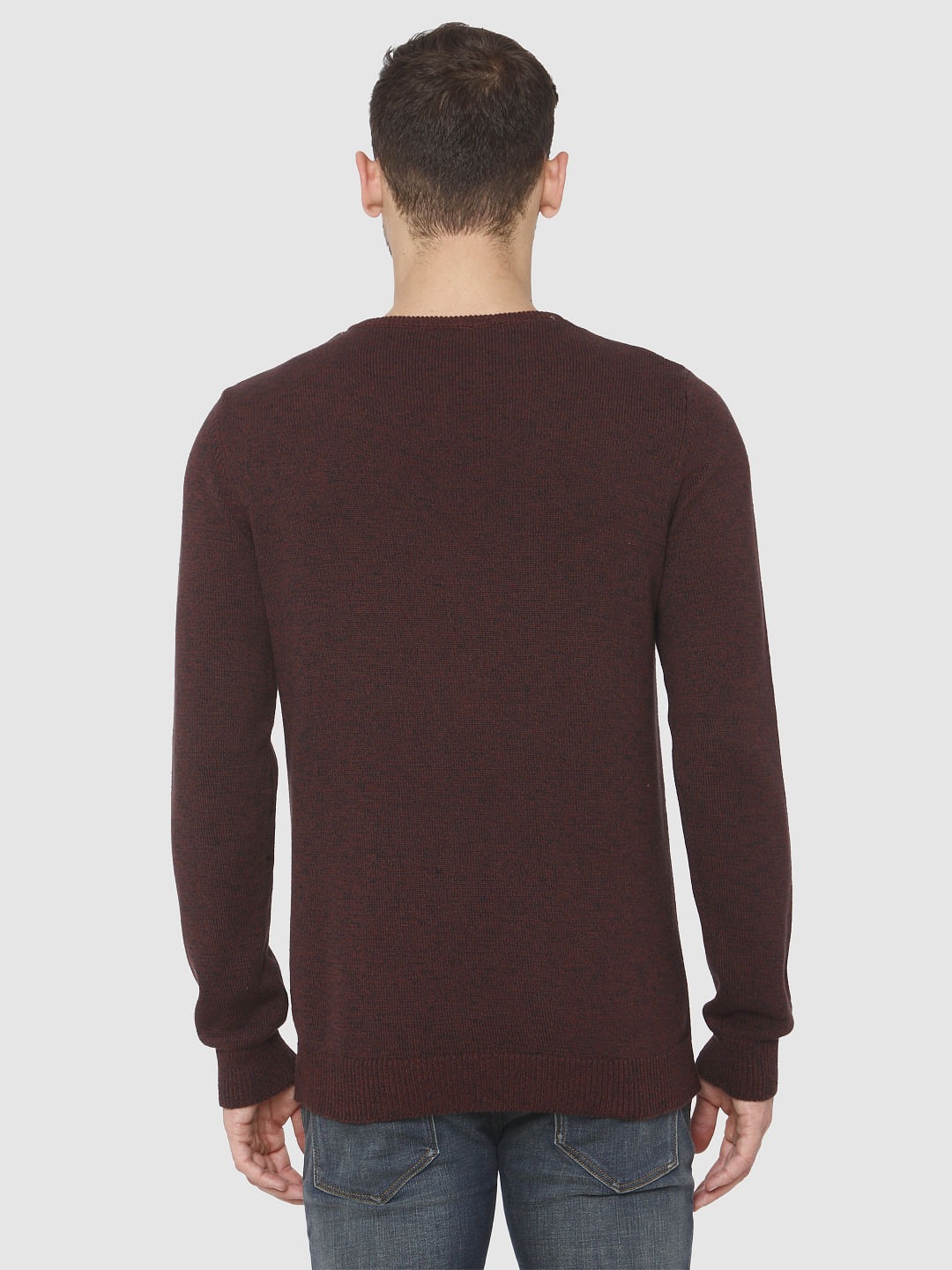 Red Pullover