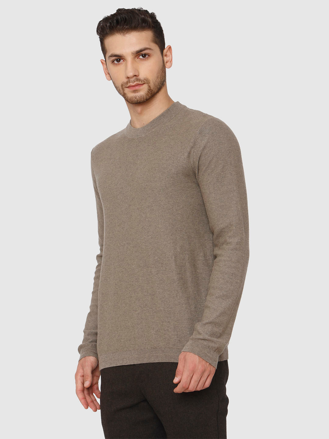 Brown Pullover