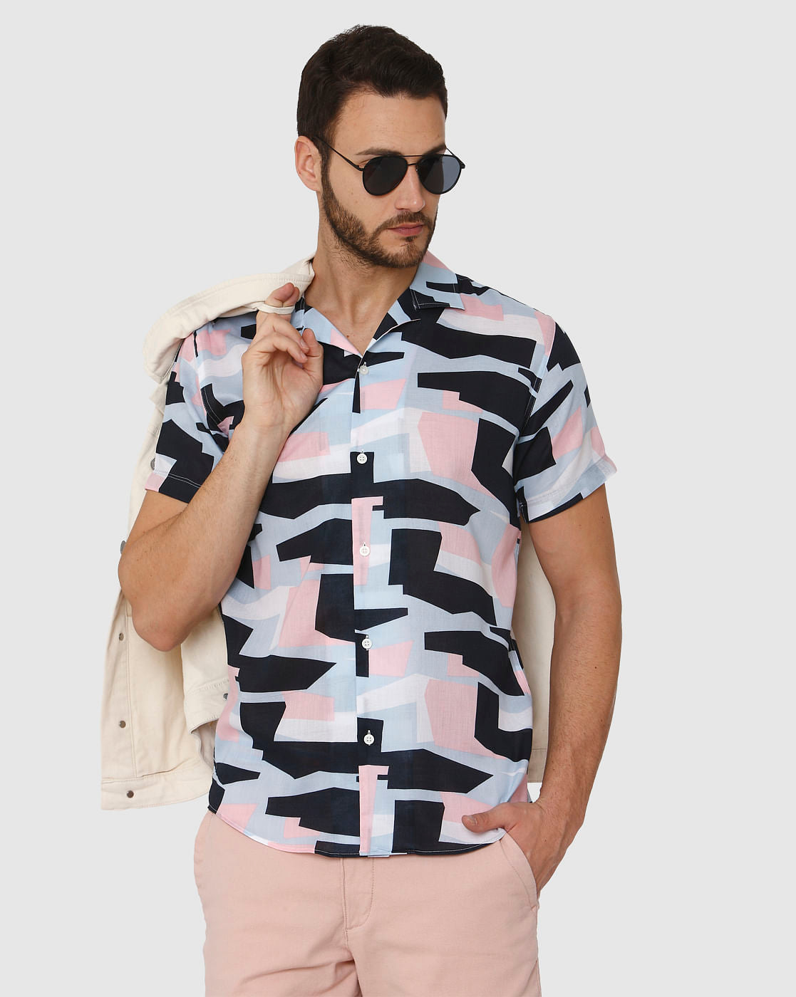 White Abstract Print Short Sleeves Shirt