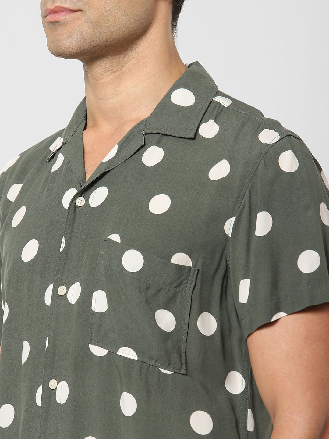 Green Polka Dot Short Sleeves Shirt