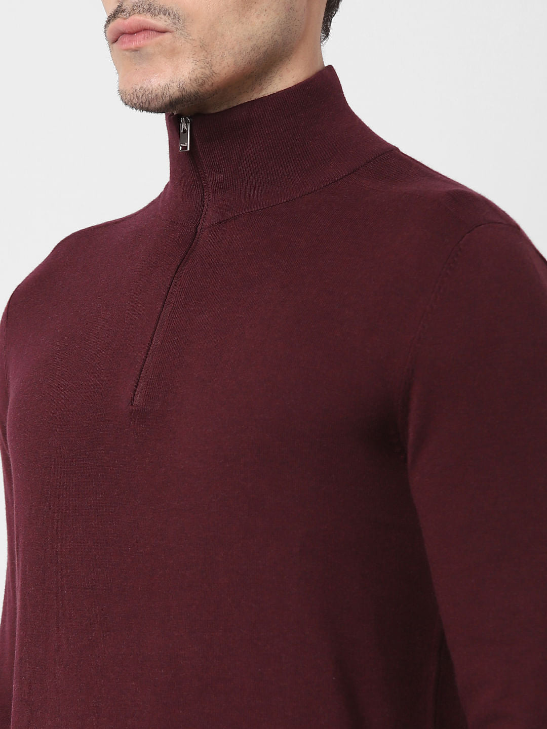 Burgundy Zipped High Neck Pullover