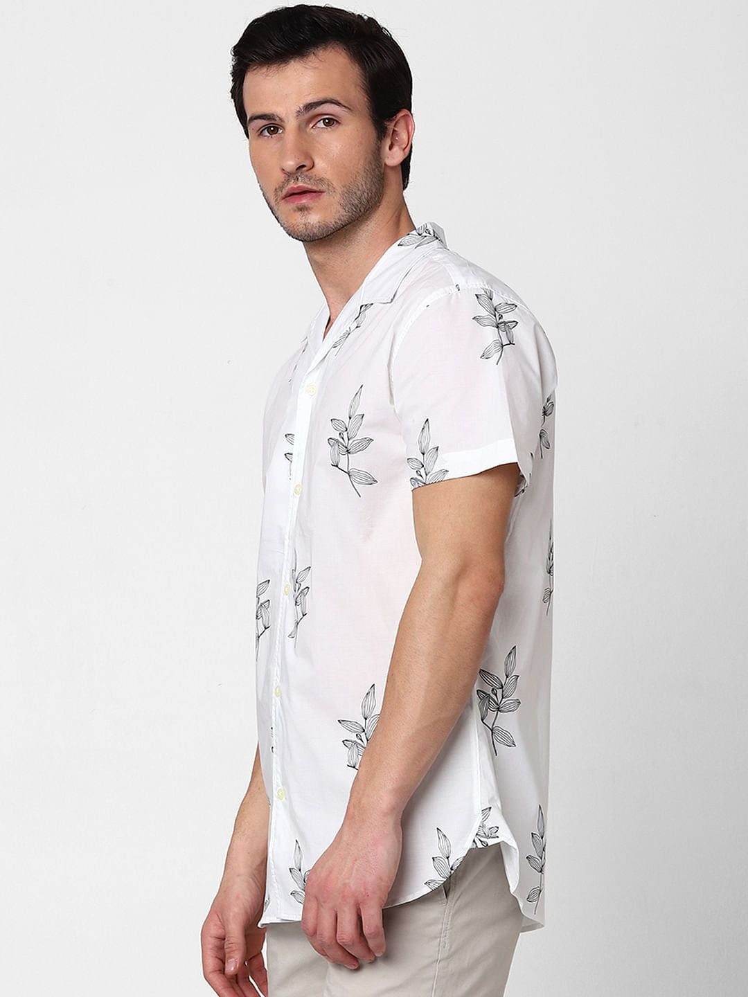 White All Over Print Short Sleeves Shirt