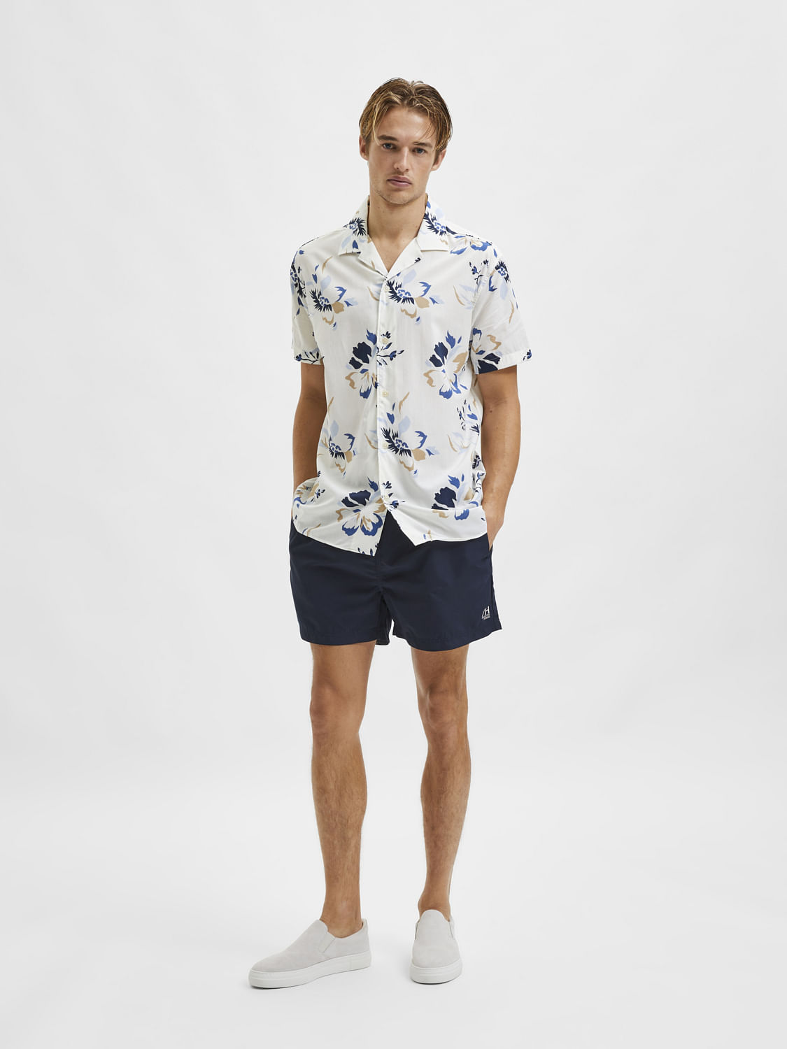 White Floral Cuban Collar Short Sleeves Shirt