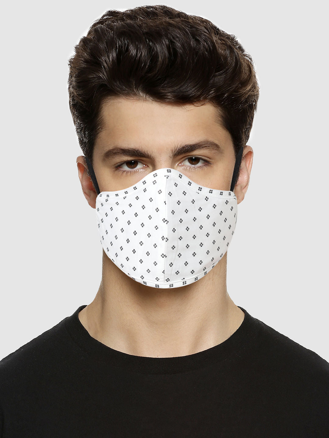 White Floral Print N95 Mask With 3 Changeable Pm2.5 Filter