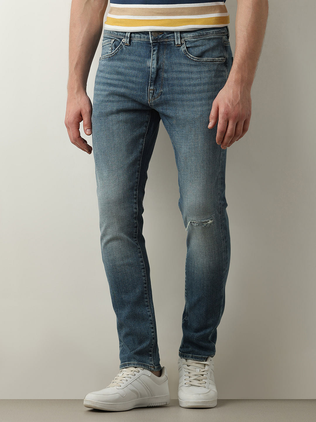 Blue Mid Rise Leon Slim Fit Jeans
