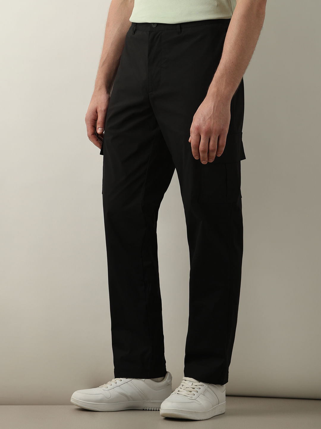 Black Mid Rise Regular Fit Cargos