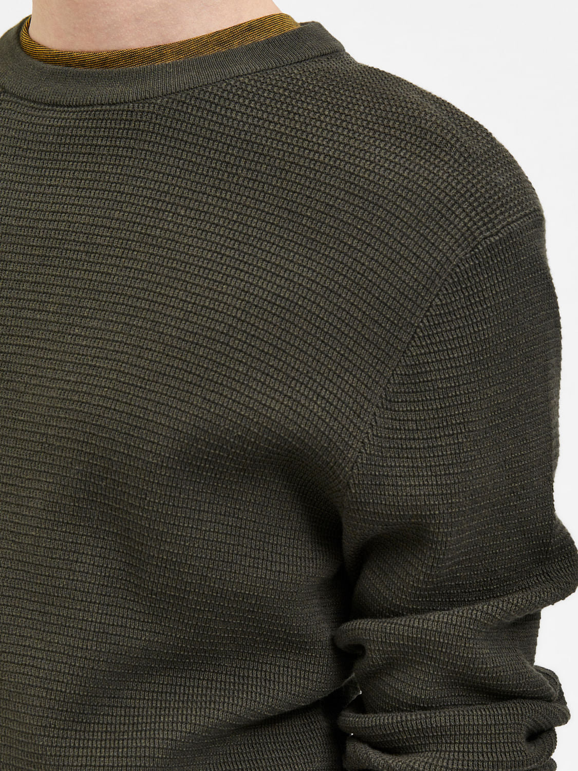 Dark Green Crew Neck Pullover