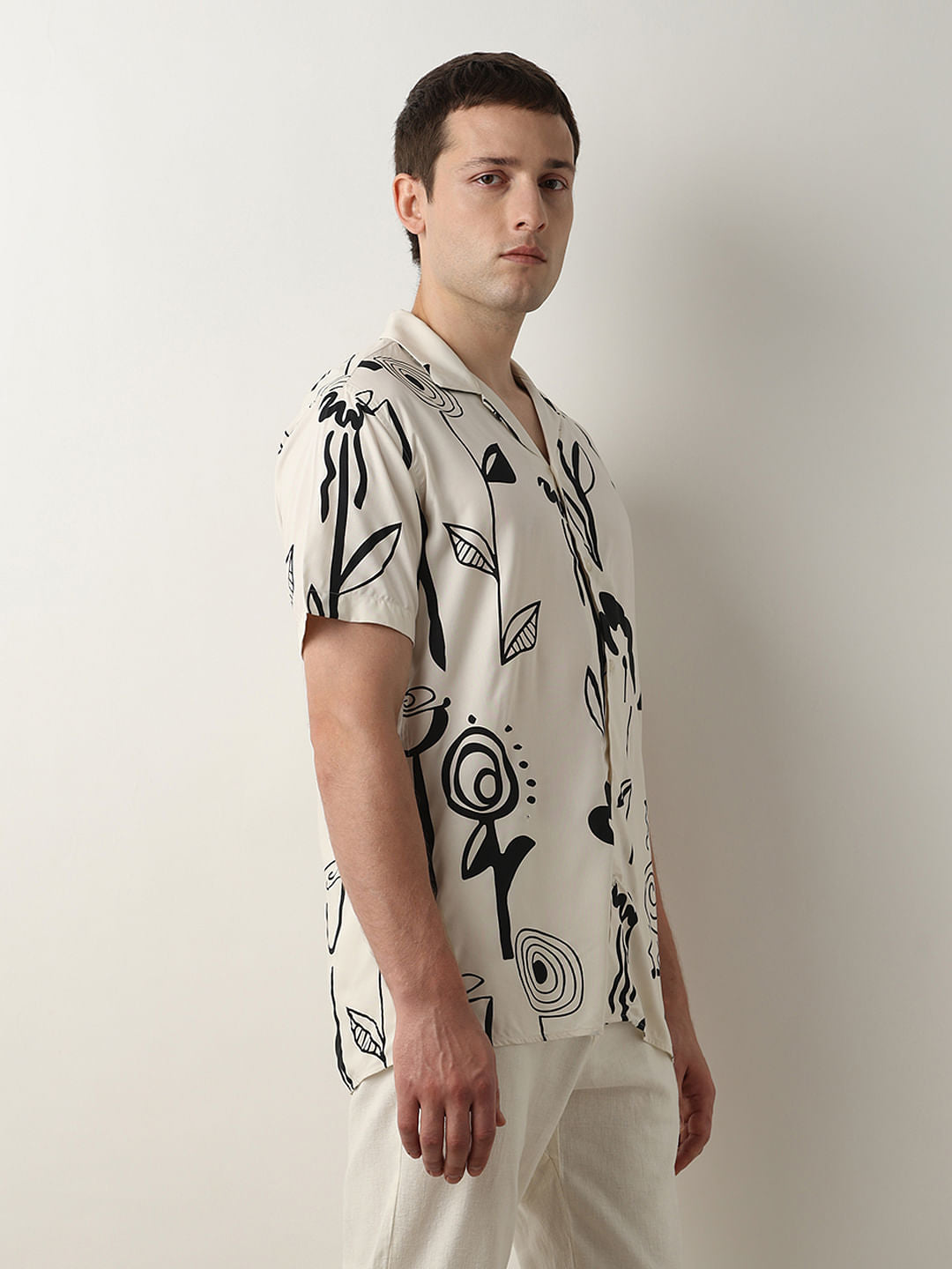 Off-White Printed Cuban Collar Shirt