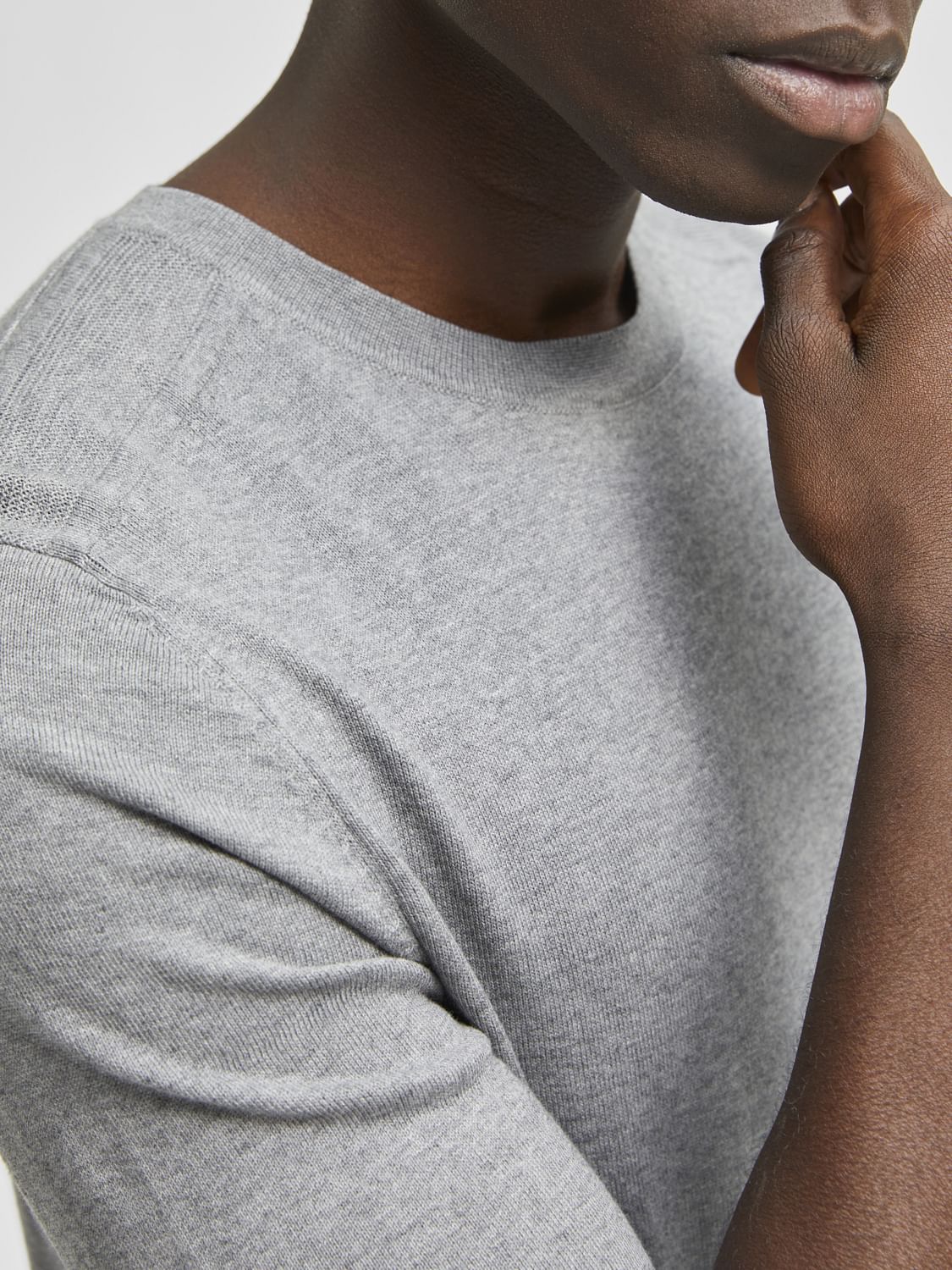 Grey Crew Neck Pullover