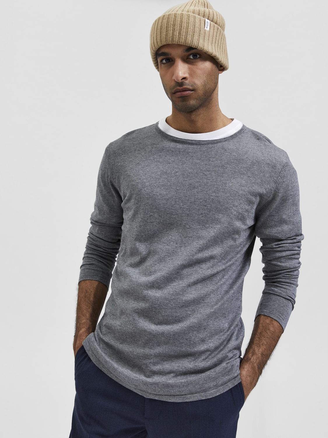 Grey Crew Neck Pullover
