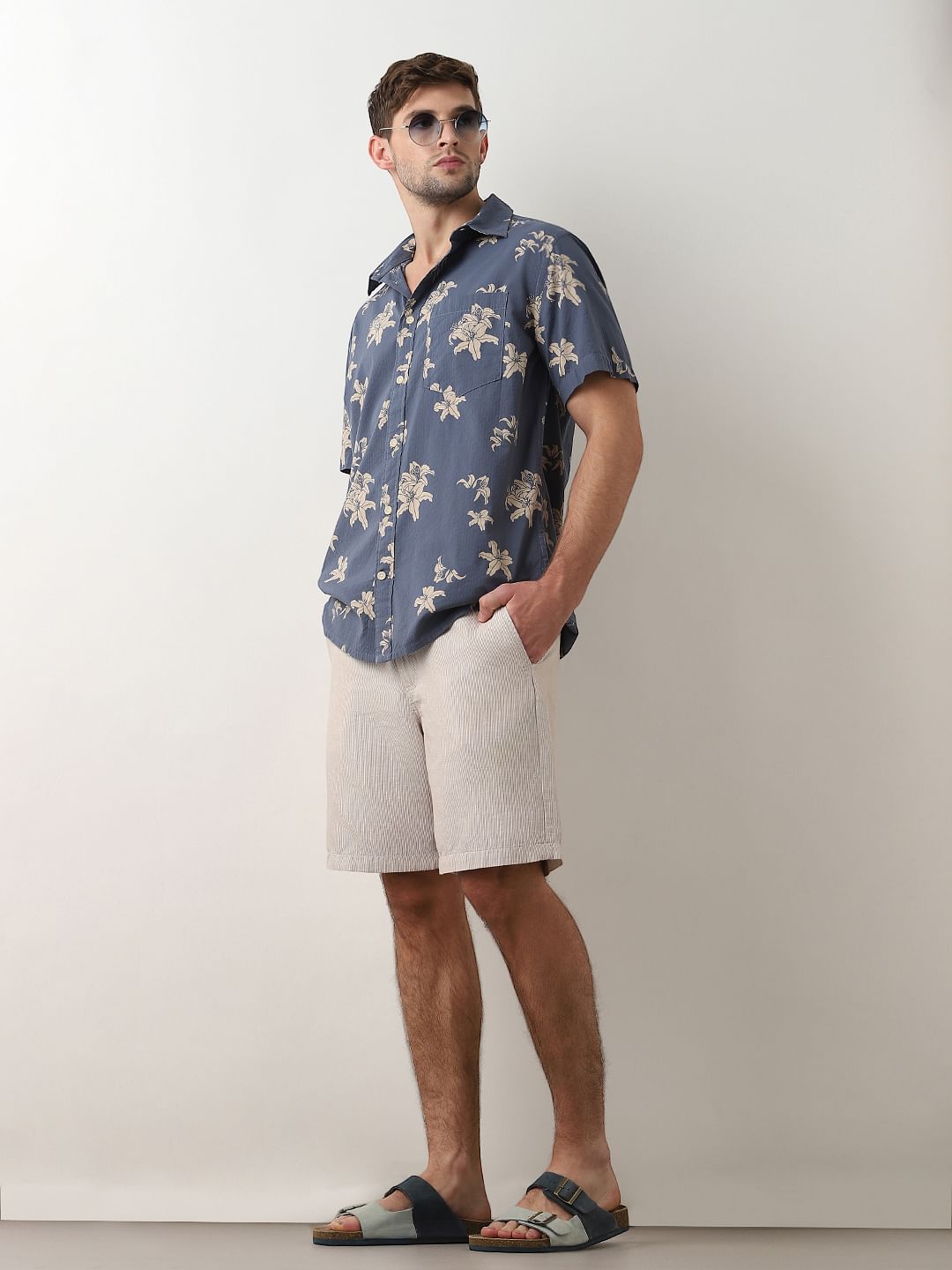 Beige Mi Rise Linen Shorts