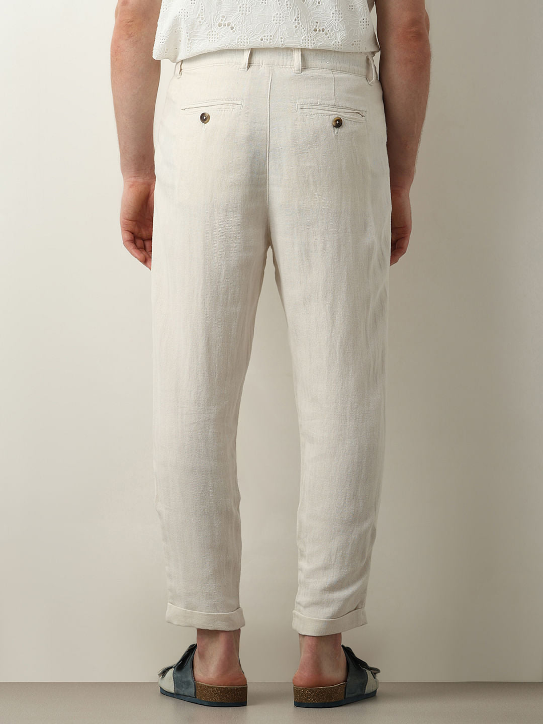 Off-White Mid Rise Cropped Linen Pants