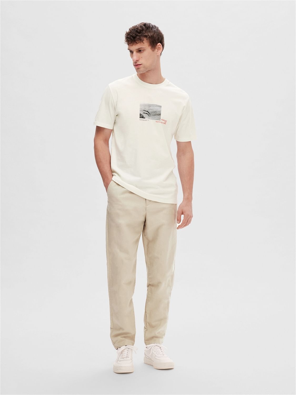 White Graphic Print T-Shirt