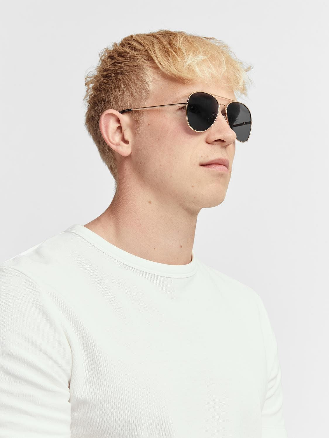 Brown Aviator Sunglasses