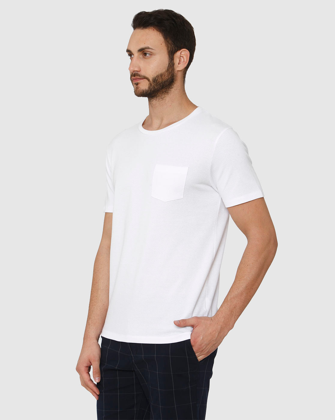 White Front Chest Pocket Crew Neck T-Shirt