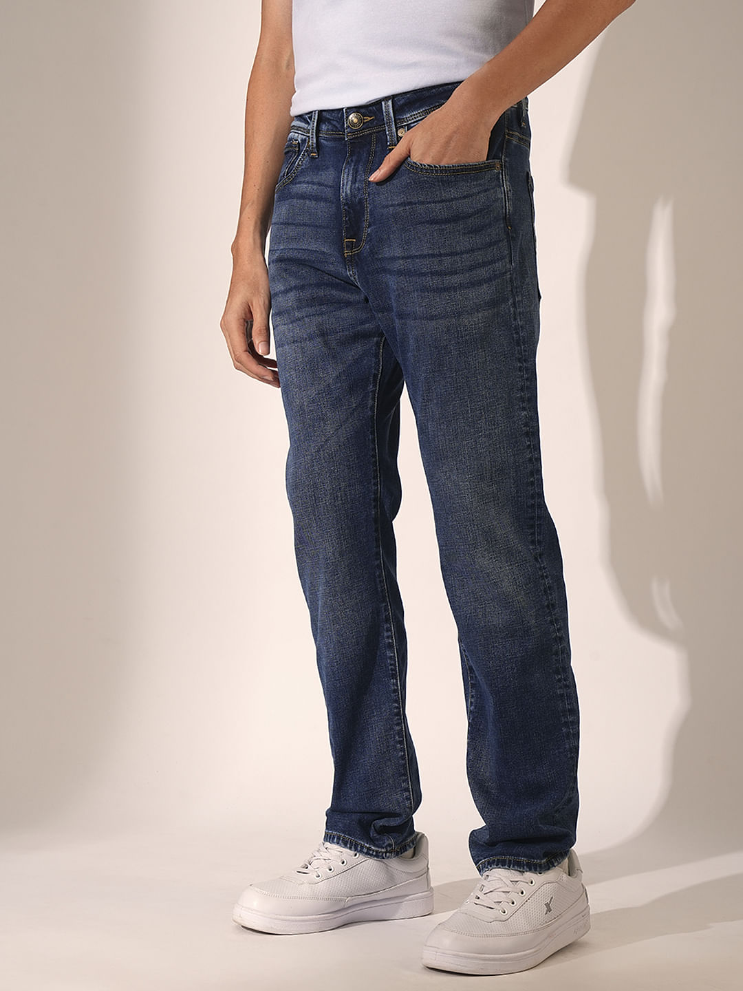 Blue Mid Rise Straight Fit Jeans