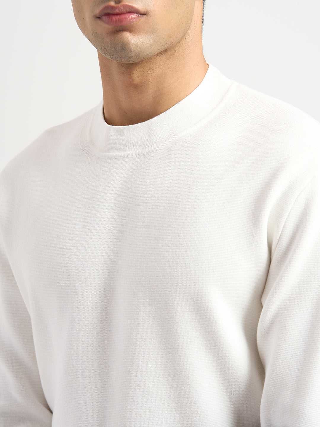 Mock Neck Light Knit - Off-White