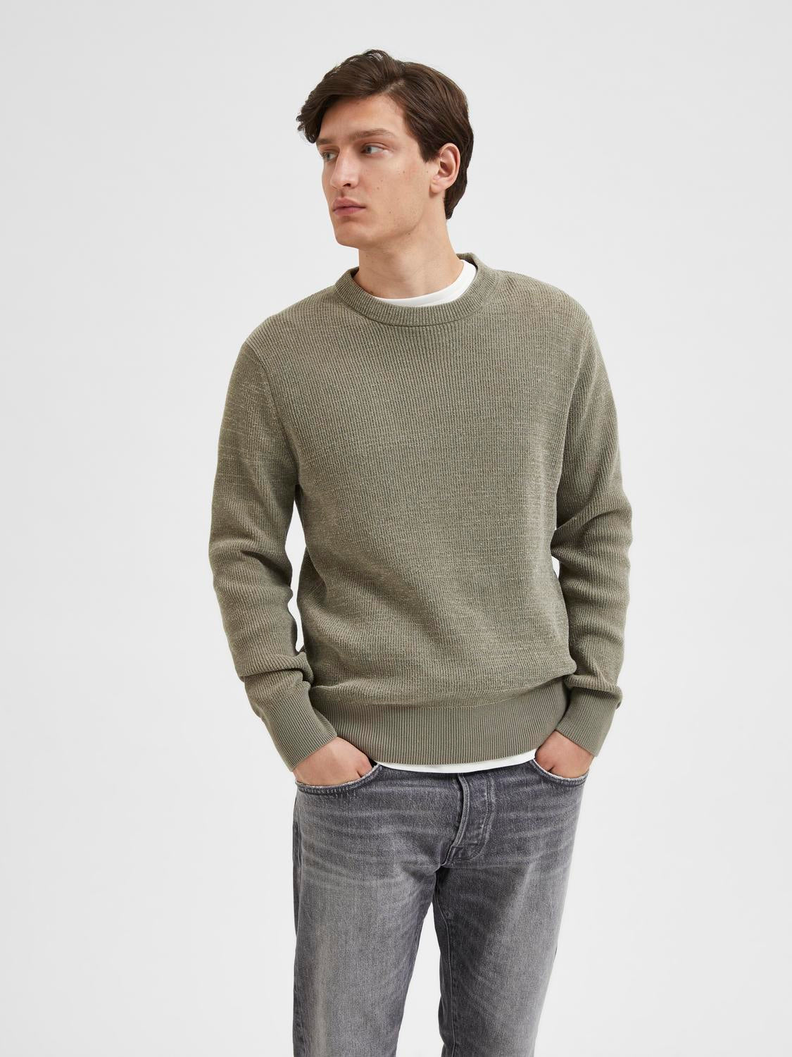 Crew Neck Knitted Pullover - Green