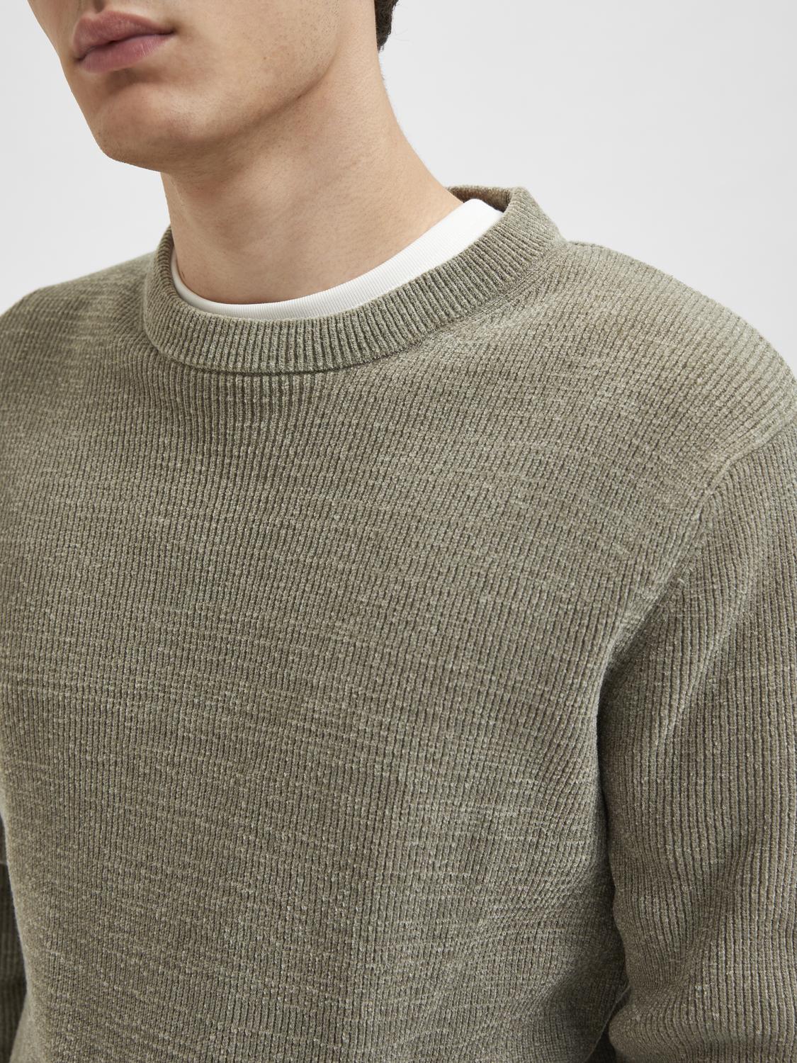 Crew Neck Knitted Pullover - Green