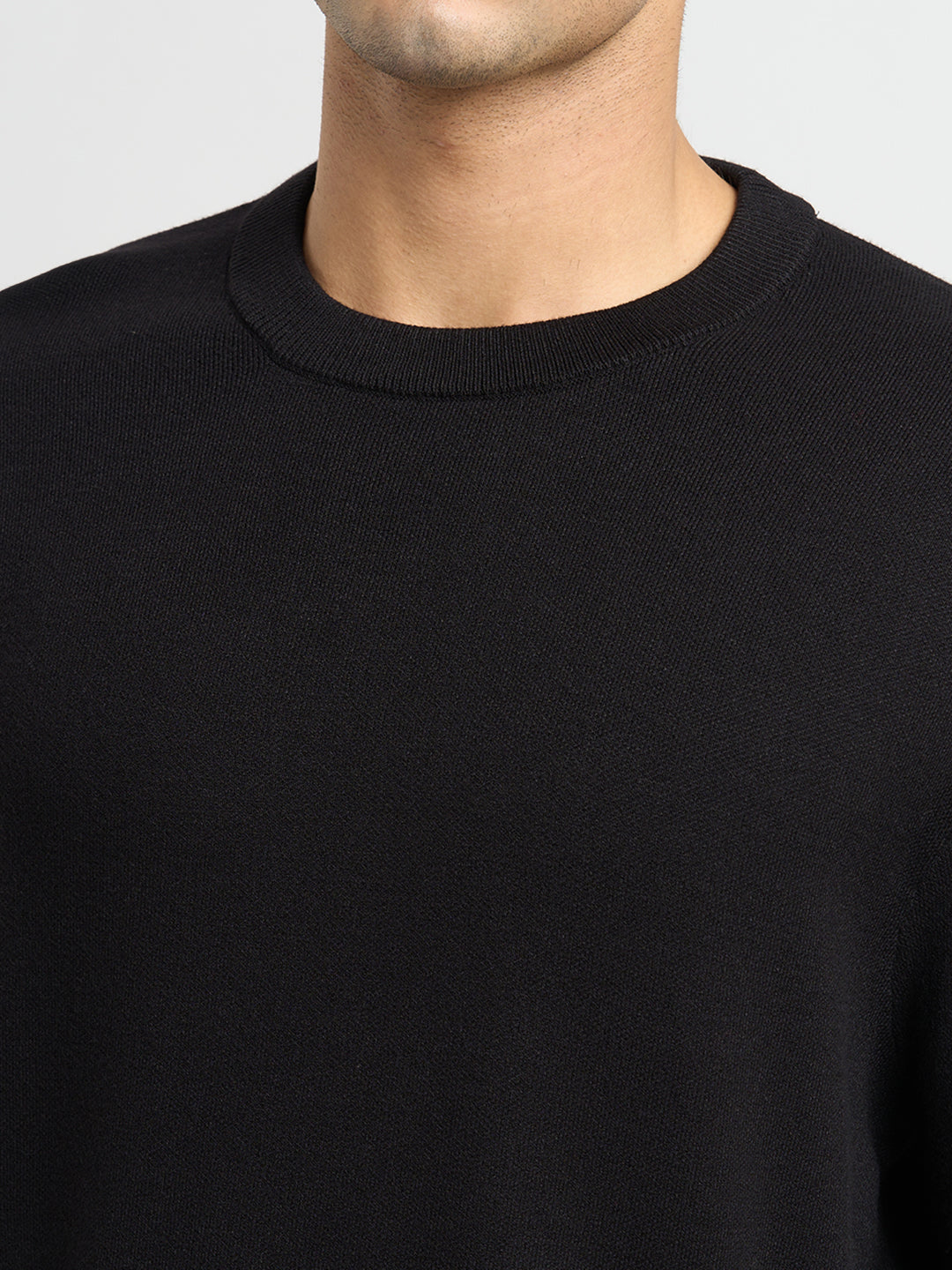 Solid Knitted Pullover - Black