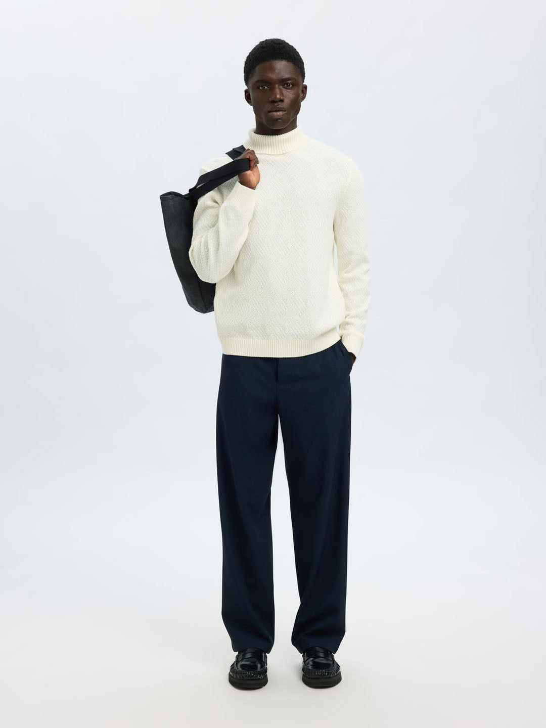 Organic Cotton Structured Turtleneck Pullover - Off-White