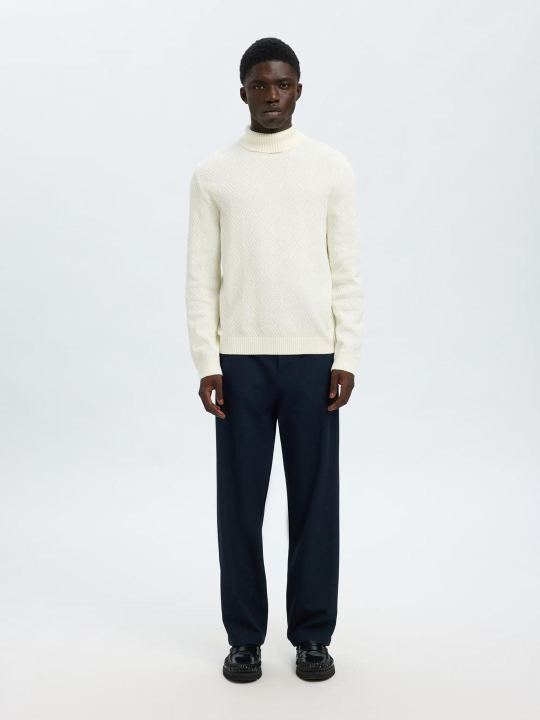 Organic Cotton Structured Turtleneck Pullover - Off-White