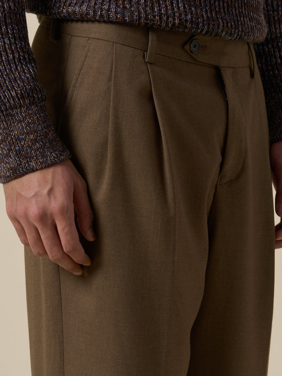 Relaxed Fit Pleated Tailored Trousers