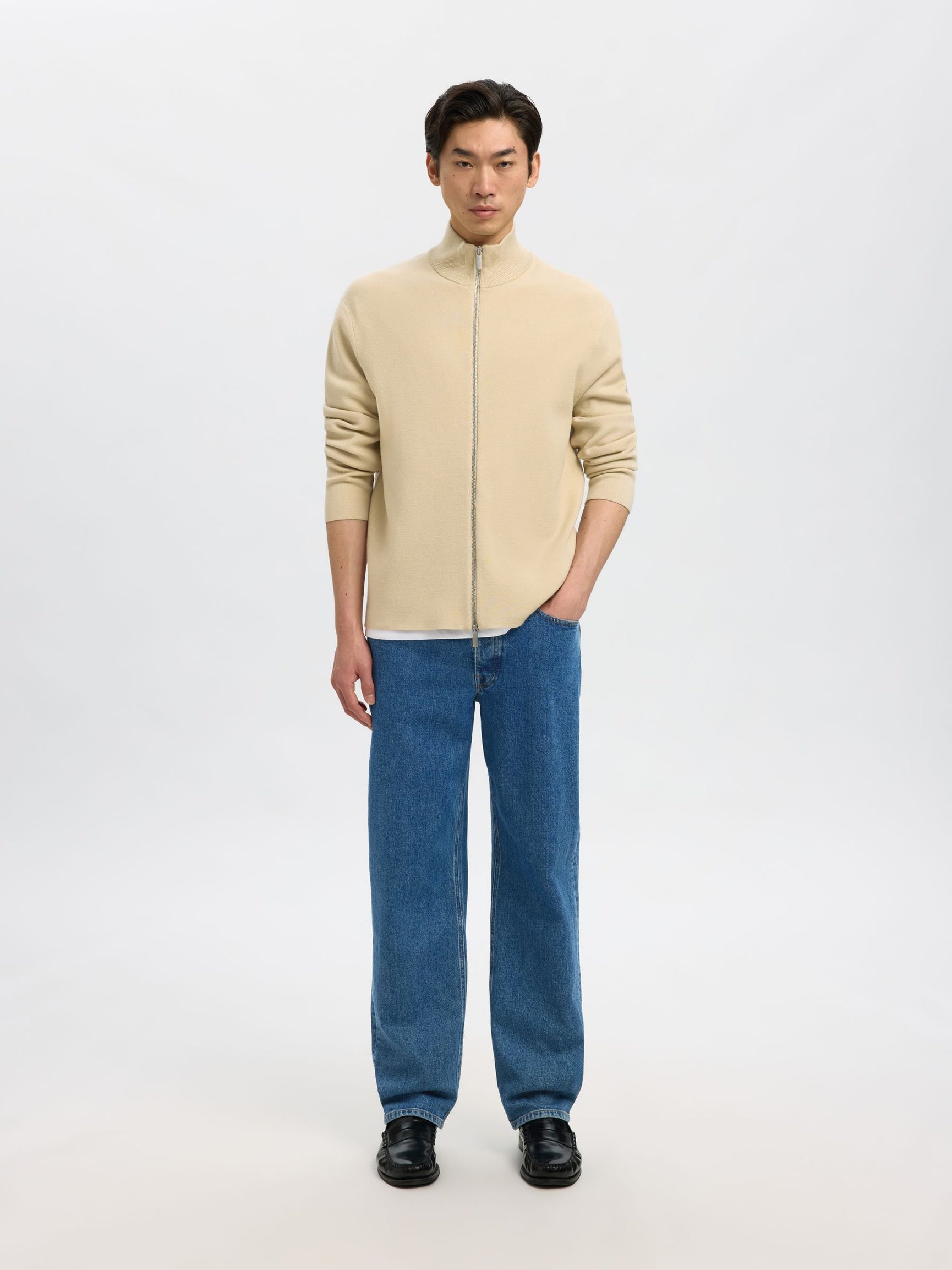 Organic Cotton Straight Fit Jeans