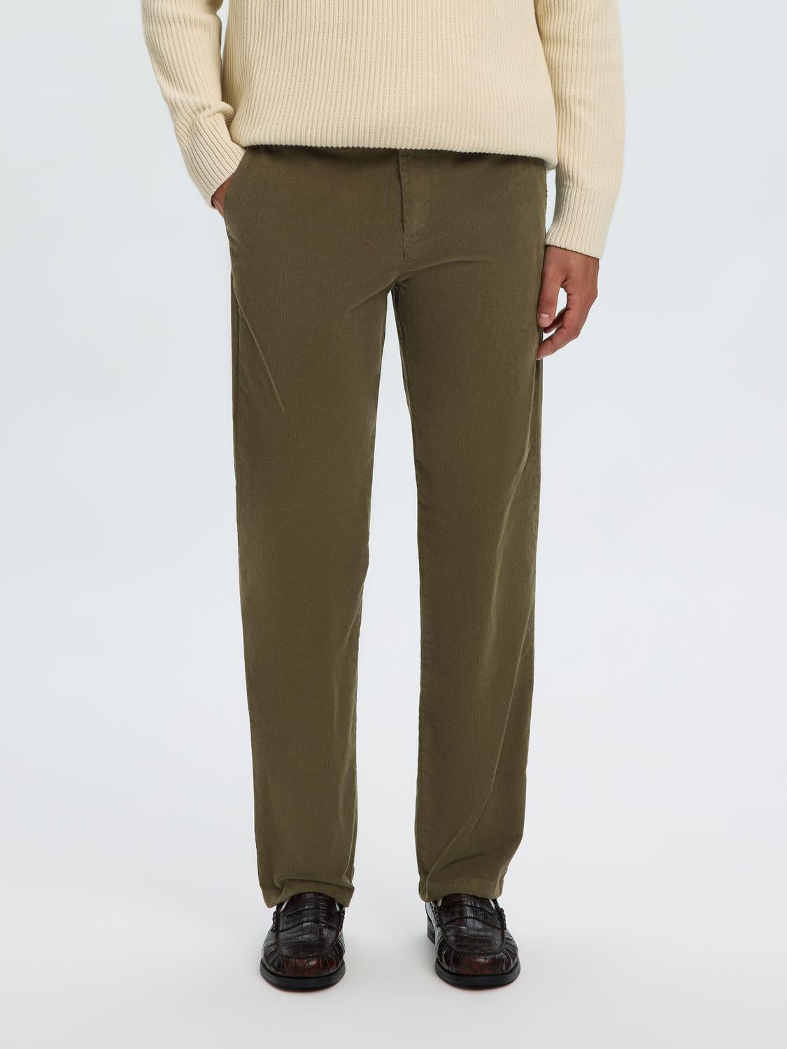 Green Straight Fit Pants
