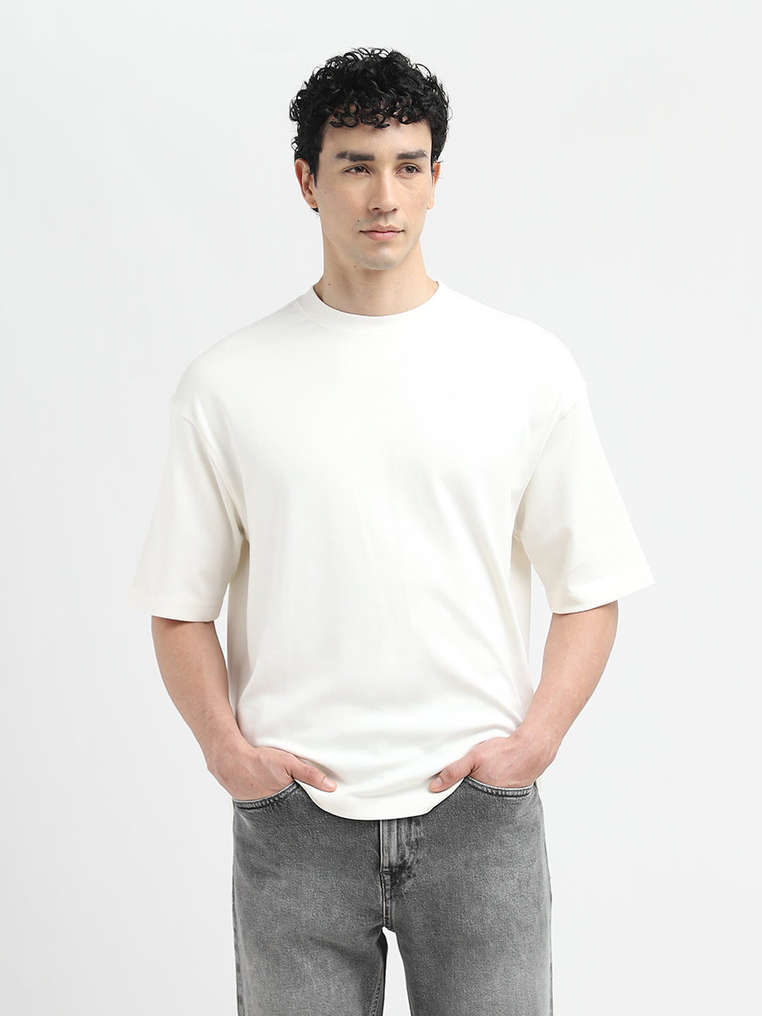 White Relaxed Fit O-Neck T-shirt