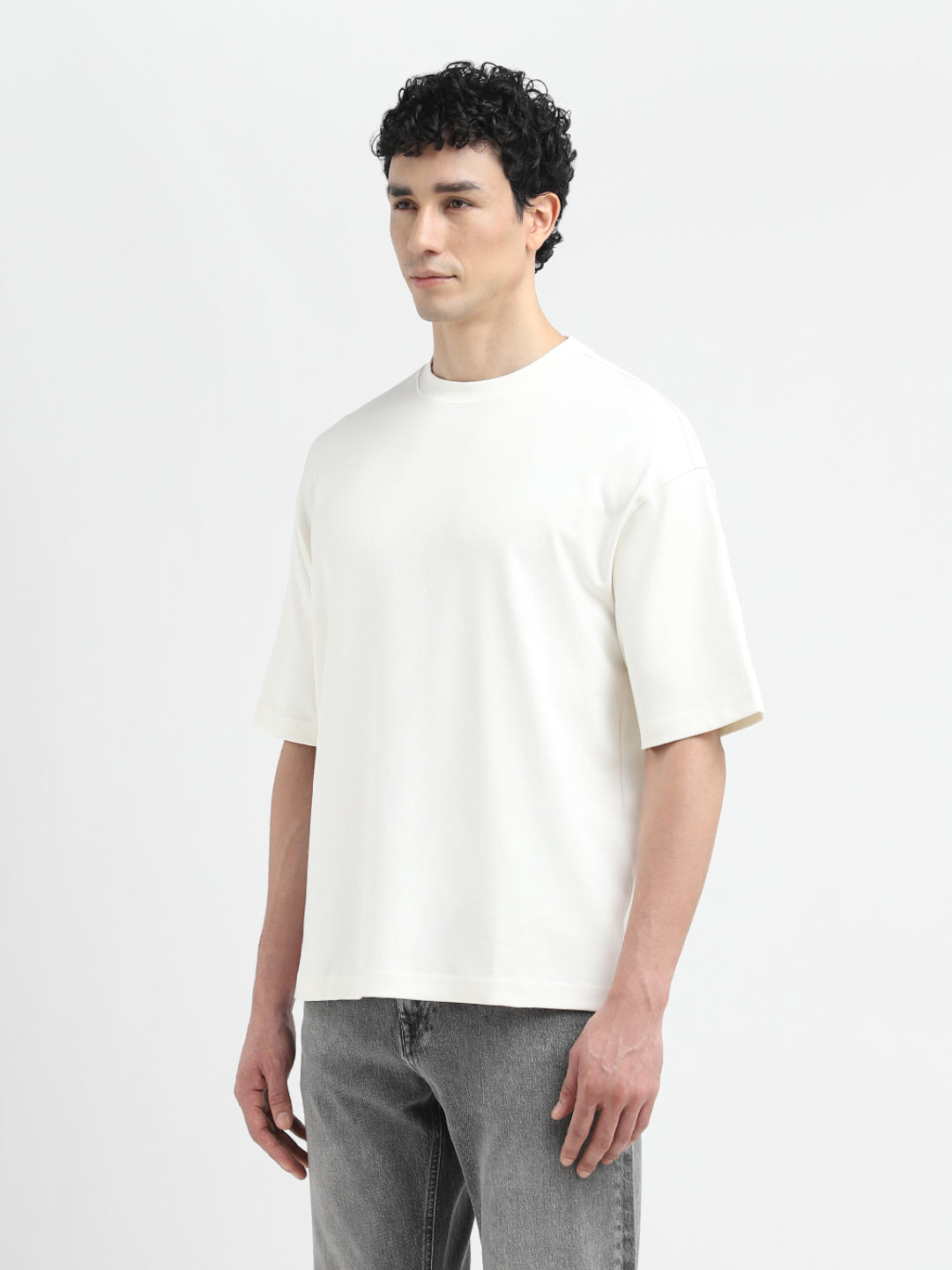 White Relaxed Fit O-Neck T-shirt