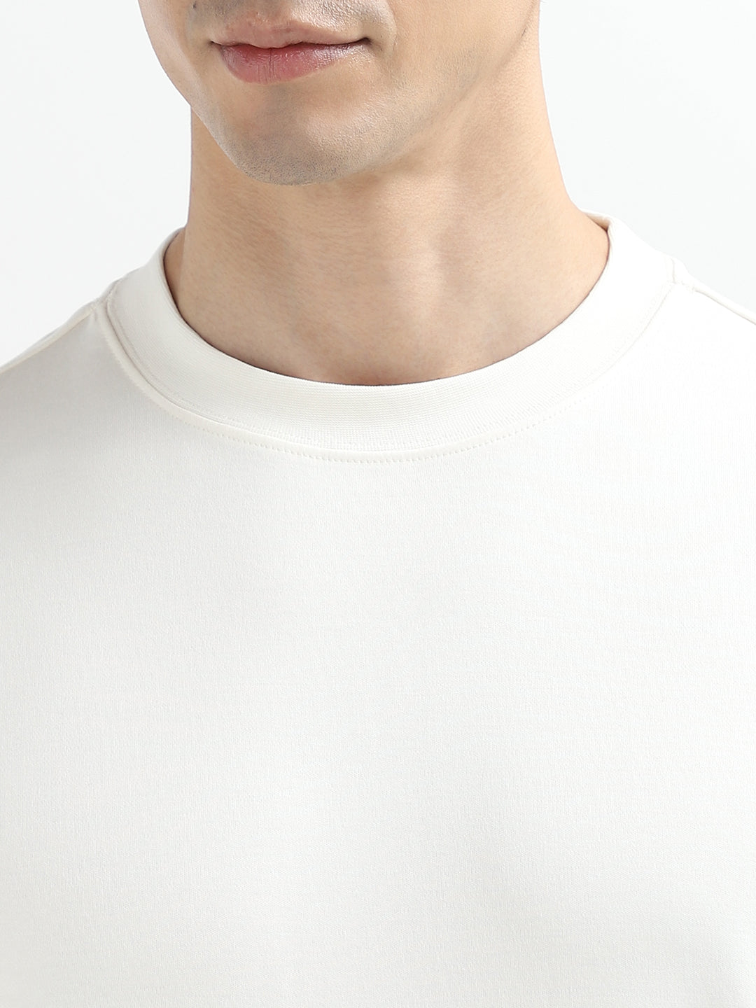 White Relaxed Fit O-Neck T-shirt