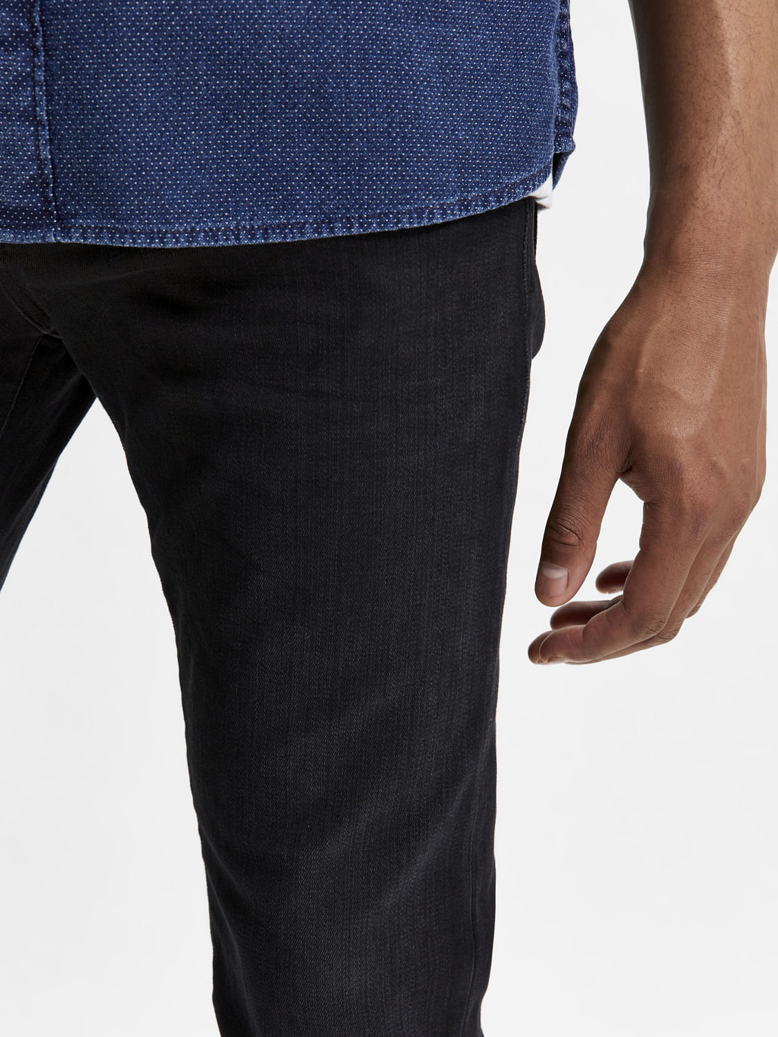 Black Organic Cotton Leon Slim Jeans