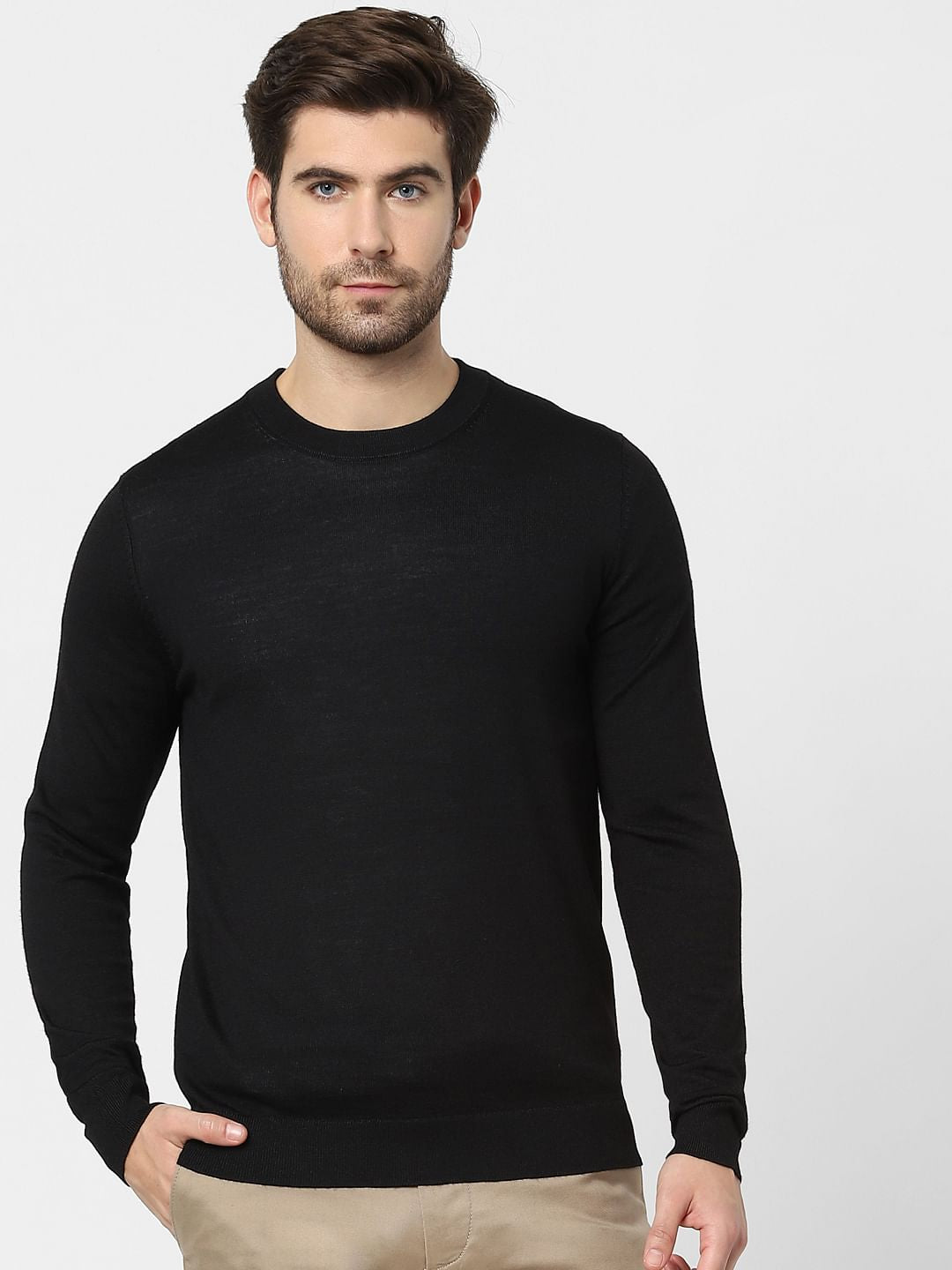 Black Pullover