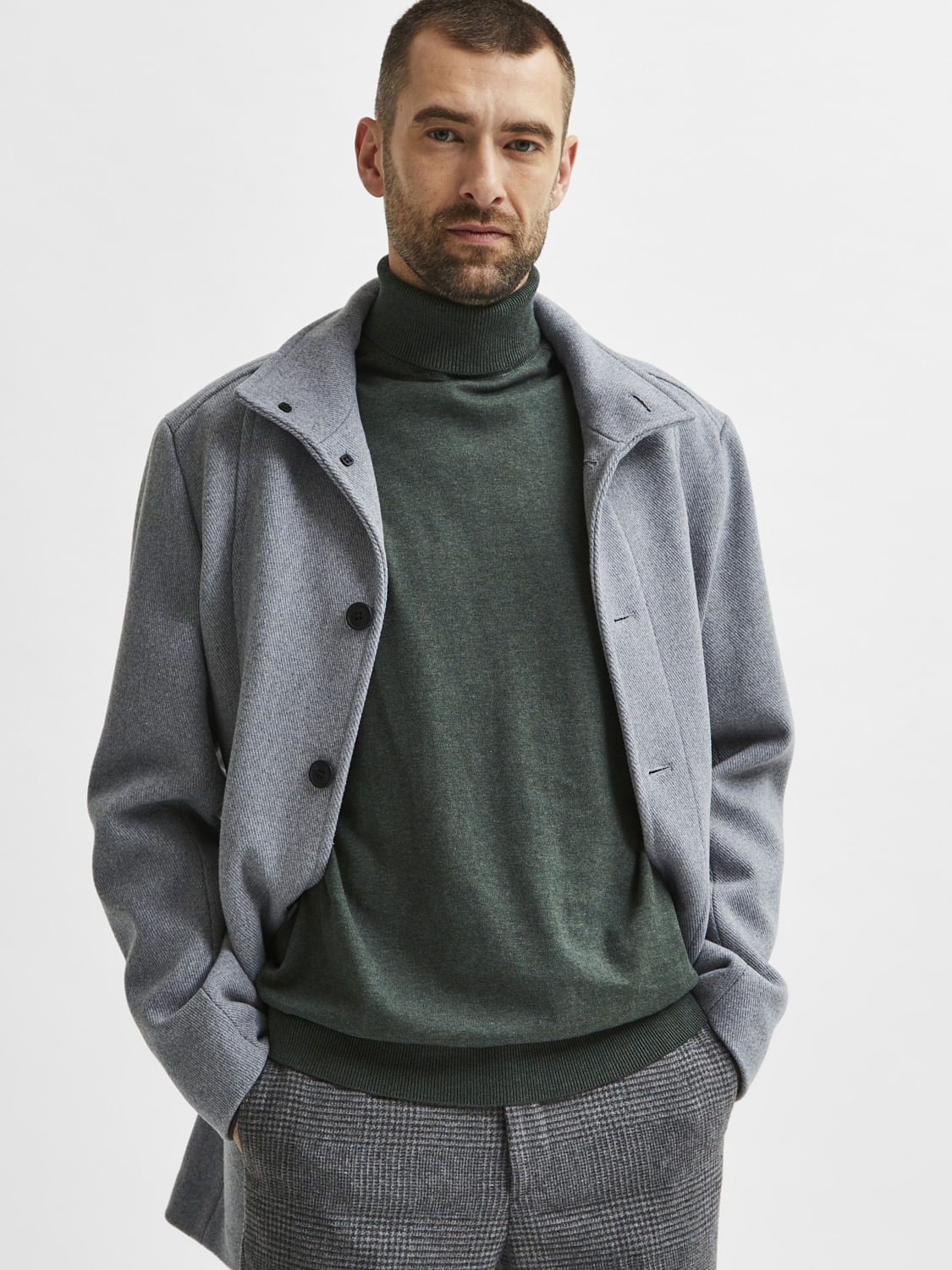 Green Turtleneck Pullover