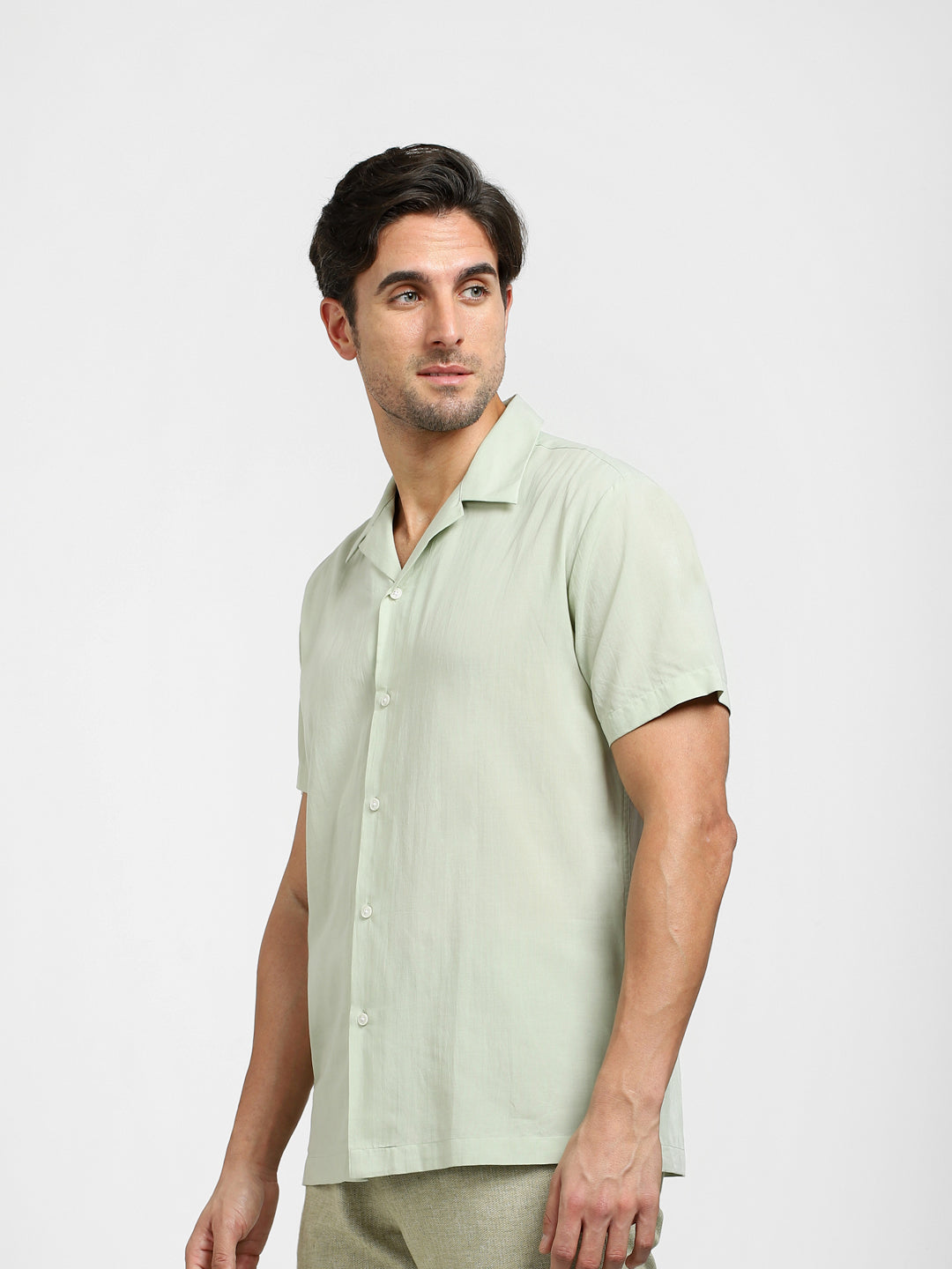 Light Green Cuban Collar Short Sleeves Shirt