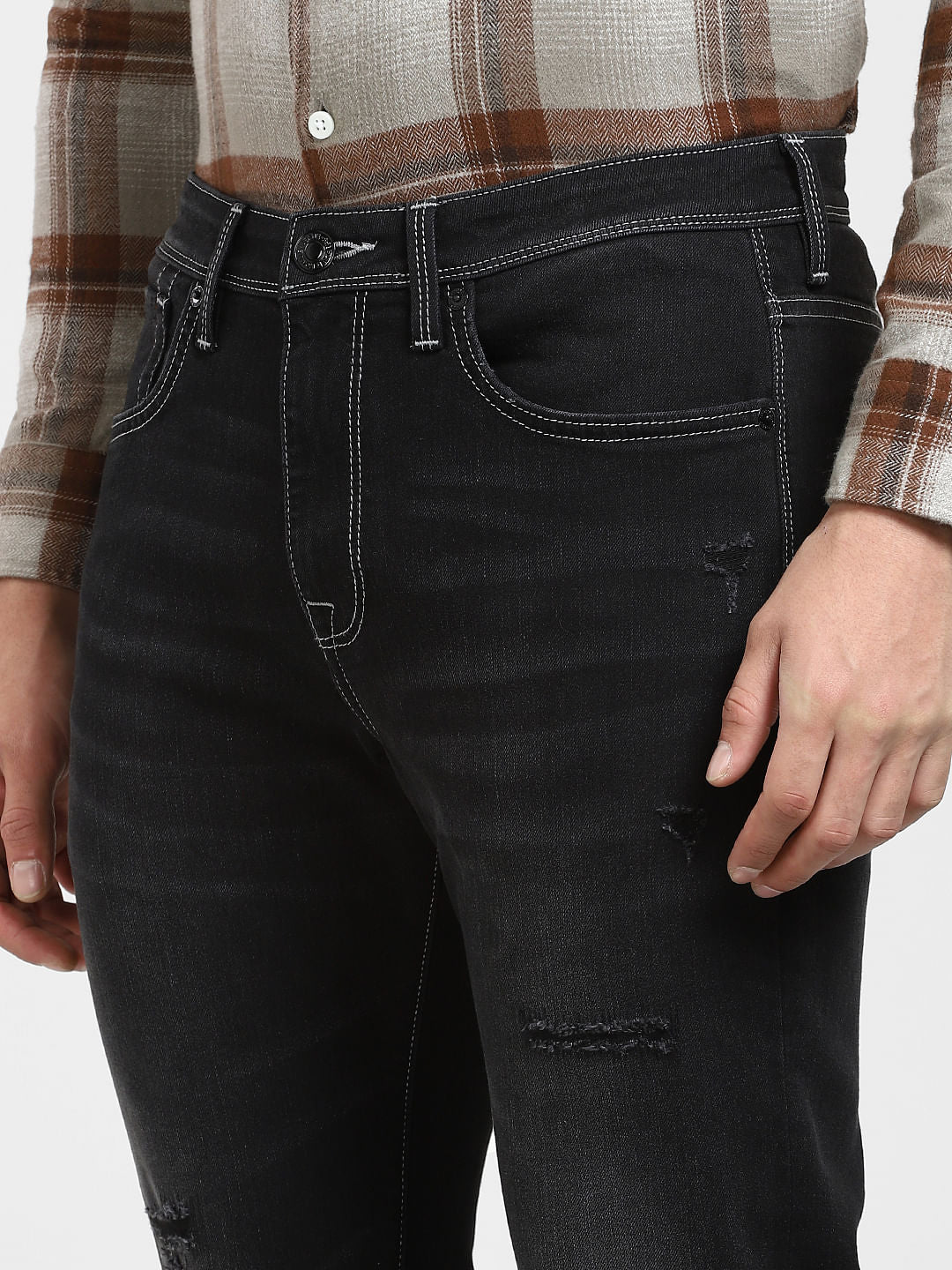Black Mid Rise Straight Fit Jeans