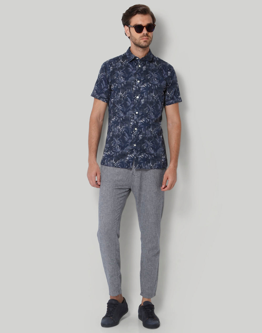 Blue Tropical Print Short Sleeves Shirt