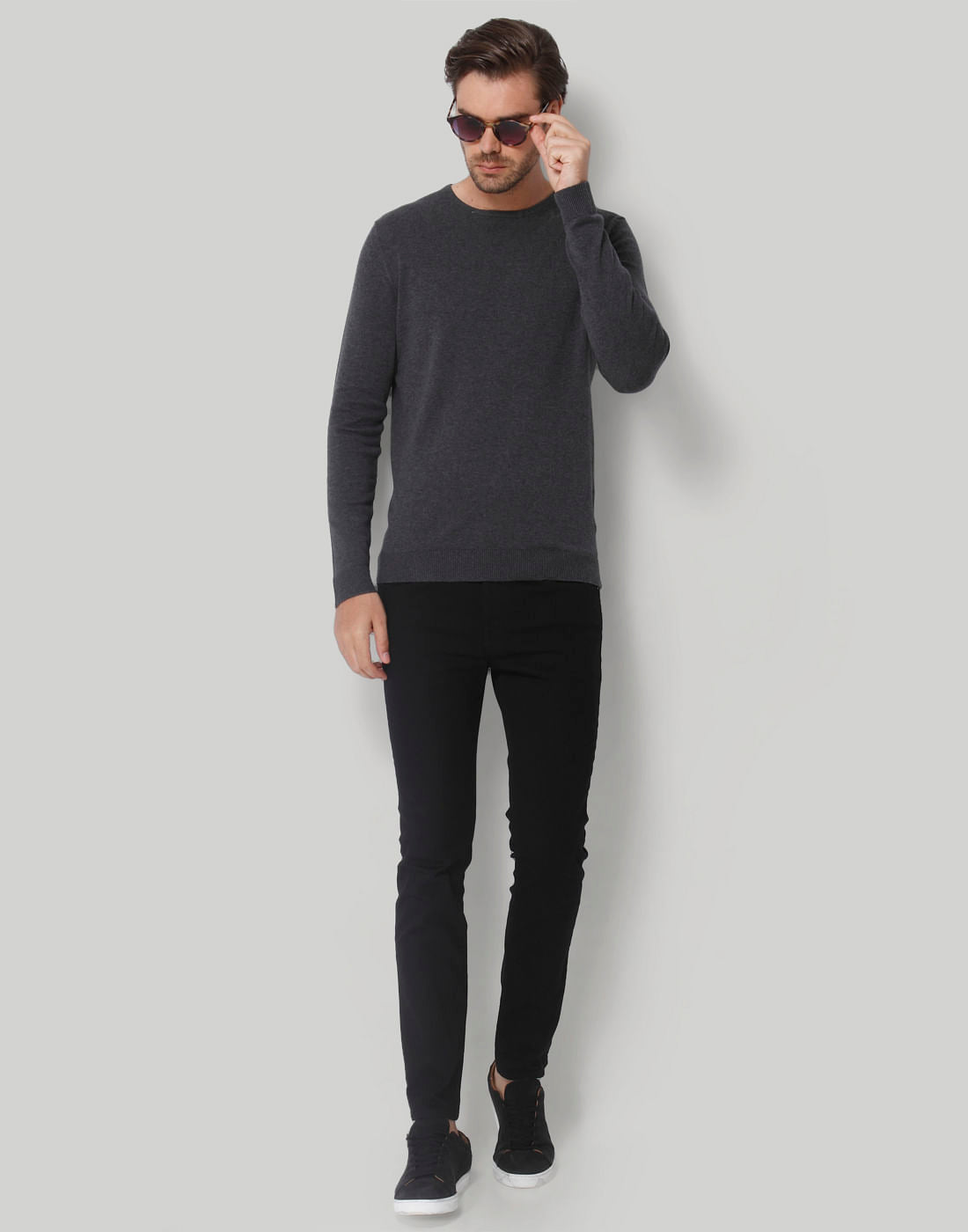 Grey Pullover