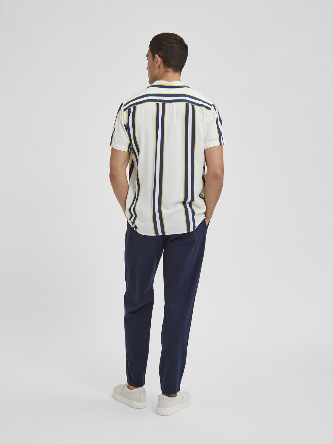 White Striped Cuban Collar Short Sleeves Shirt