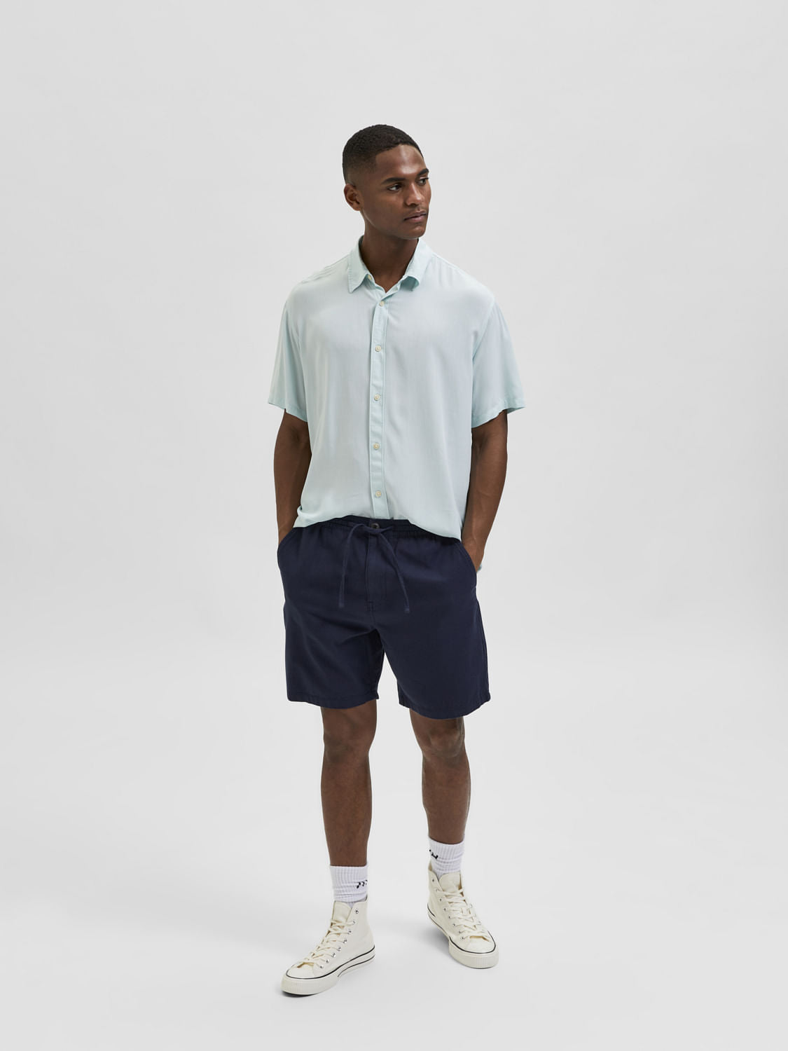 Blue Mid Rise Cotton & Linen Shorts