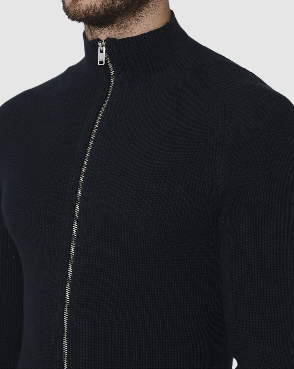 Blue Pullover