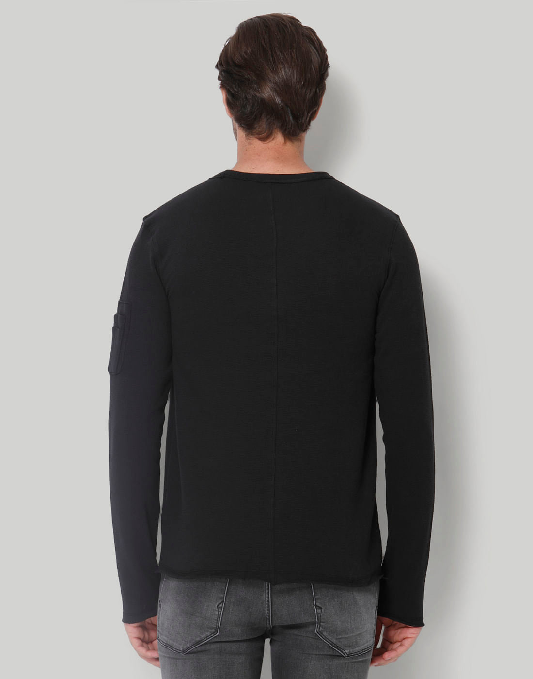 Black Pullover