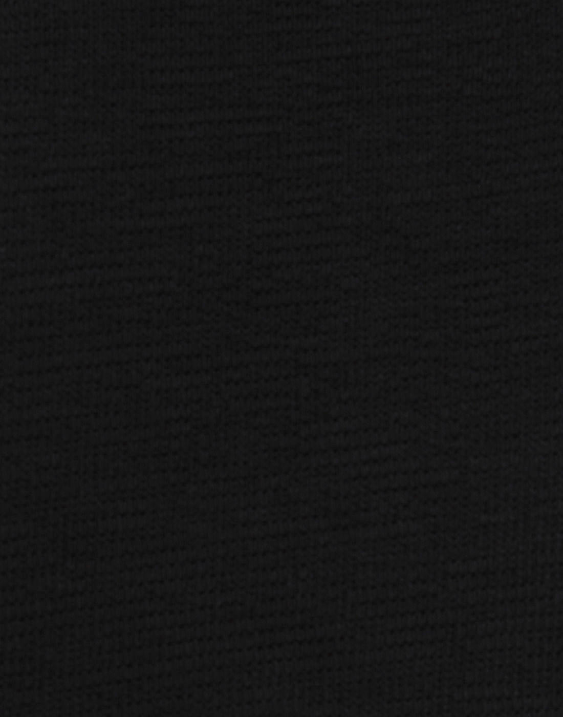 Black Pullover