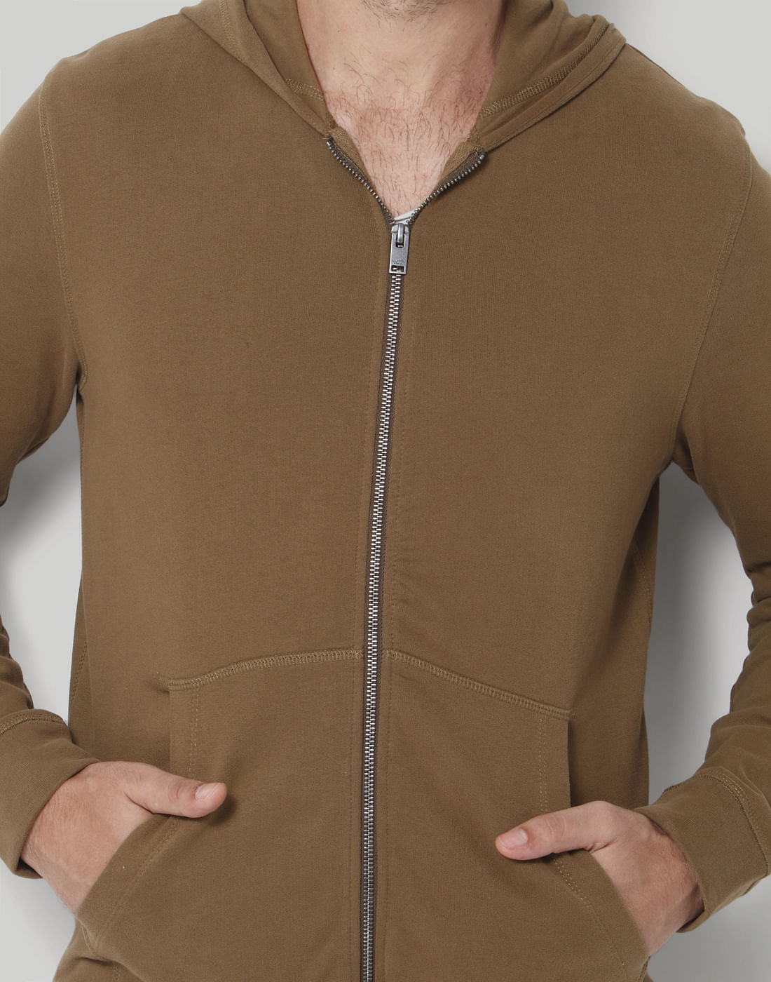 Brown Pullover