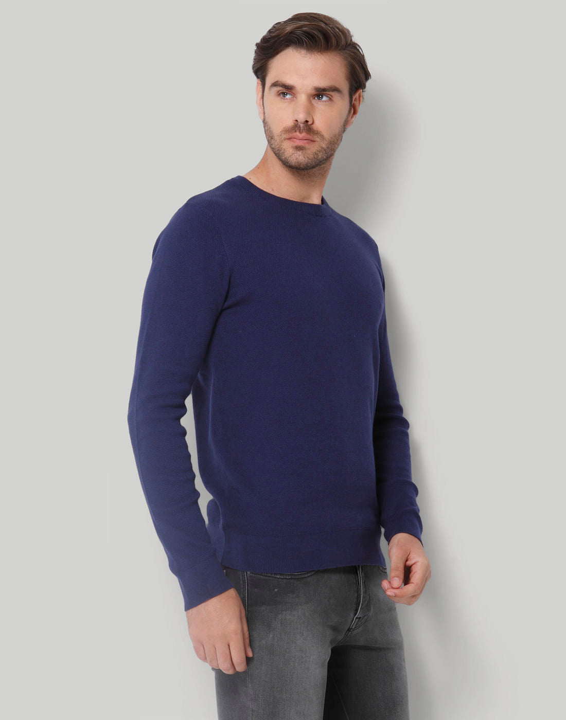 Blue Pullover