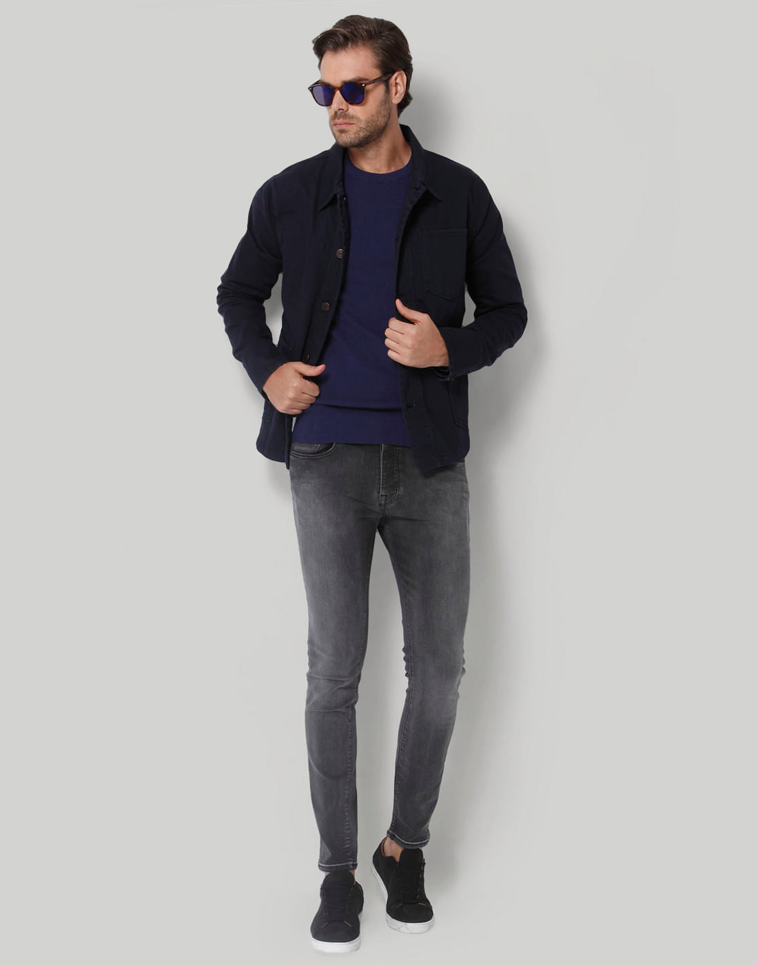 Blue Pullover