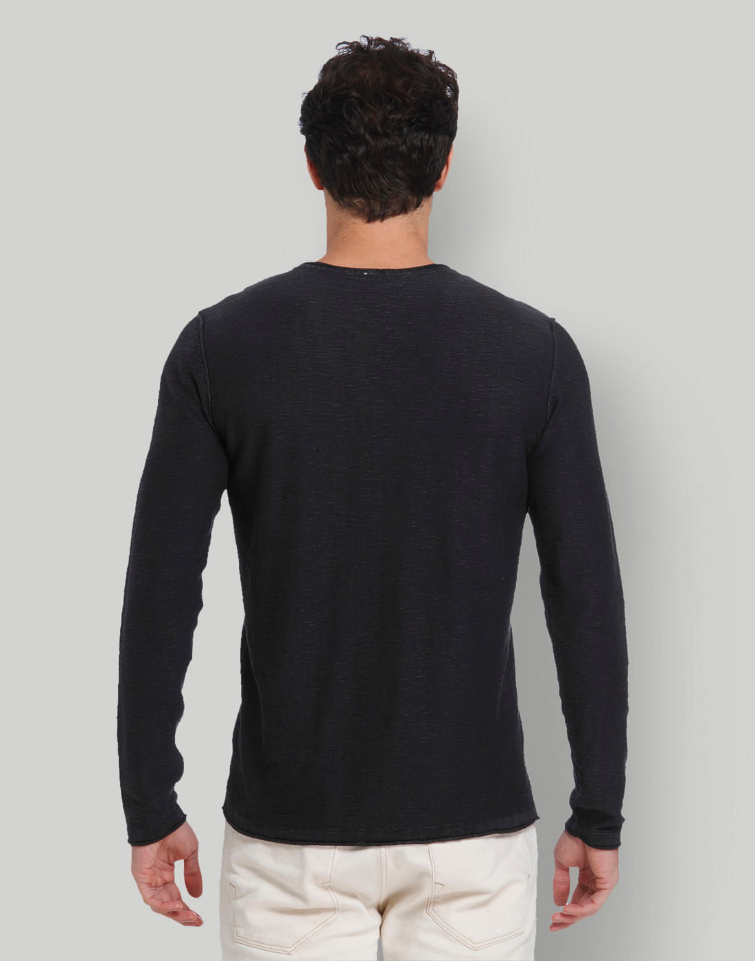 Black Pullover
